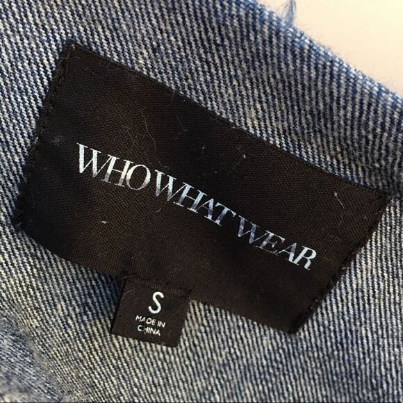 WhoWhatWear Raw Hem Fray Edge Distressed Denim Jacket - Picture 8 of 9